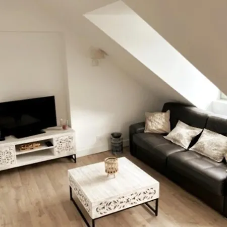 公寓 The Cosy Nest Perched In The Heart Of *